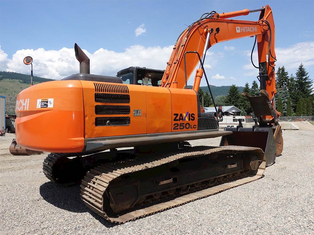 2012 Hitachi ZX250 LC5N Excavator For Sale, 5,600 Hours Chase, BC