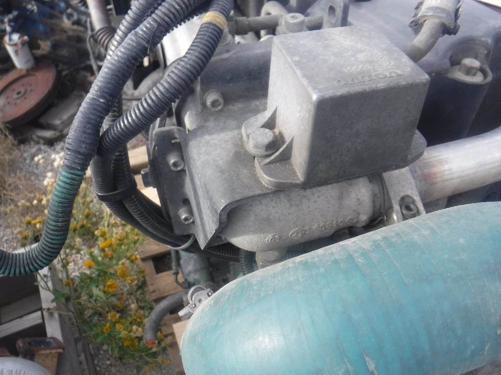 2004 Volvo D12 EGR Valve for a Gmc/Volvo/White VNL660 For Sale Hudson