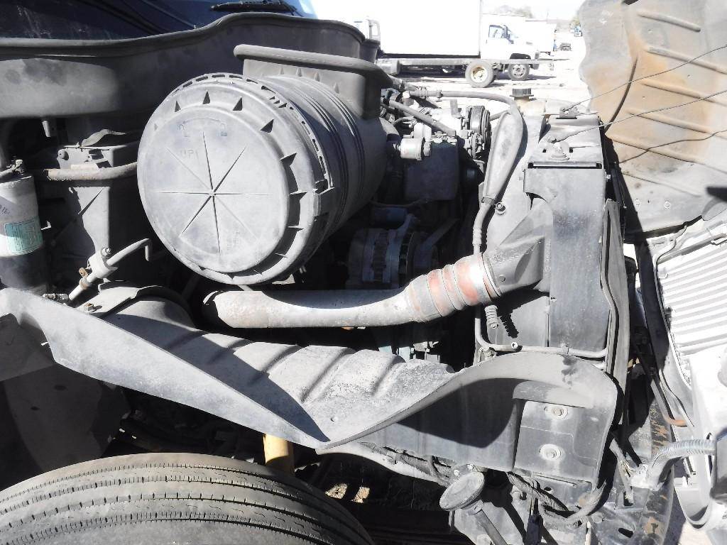 International DT466E Engine for a 2003 International 4300 For Sale