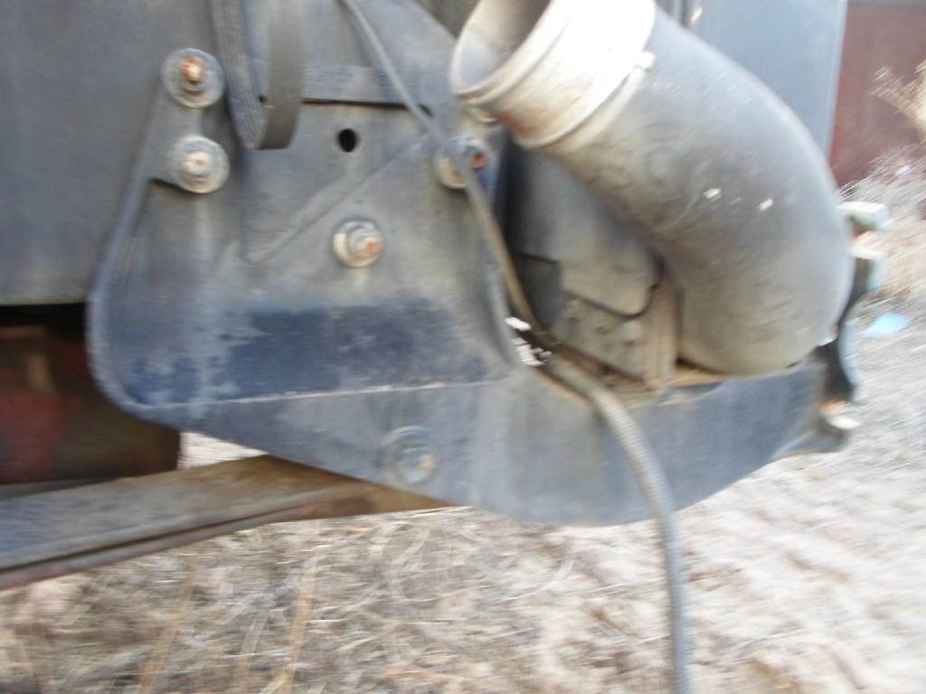 International 9200 / 9400 Right Frame Horn for a 2005 International