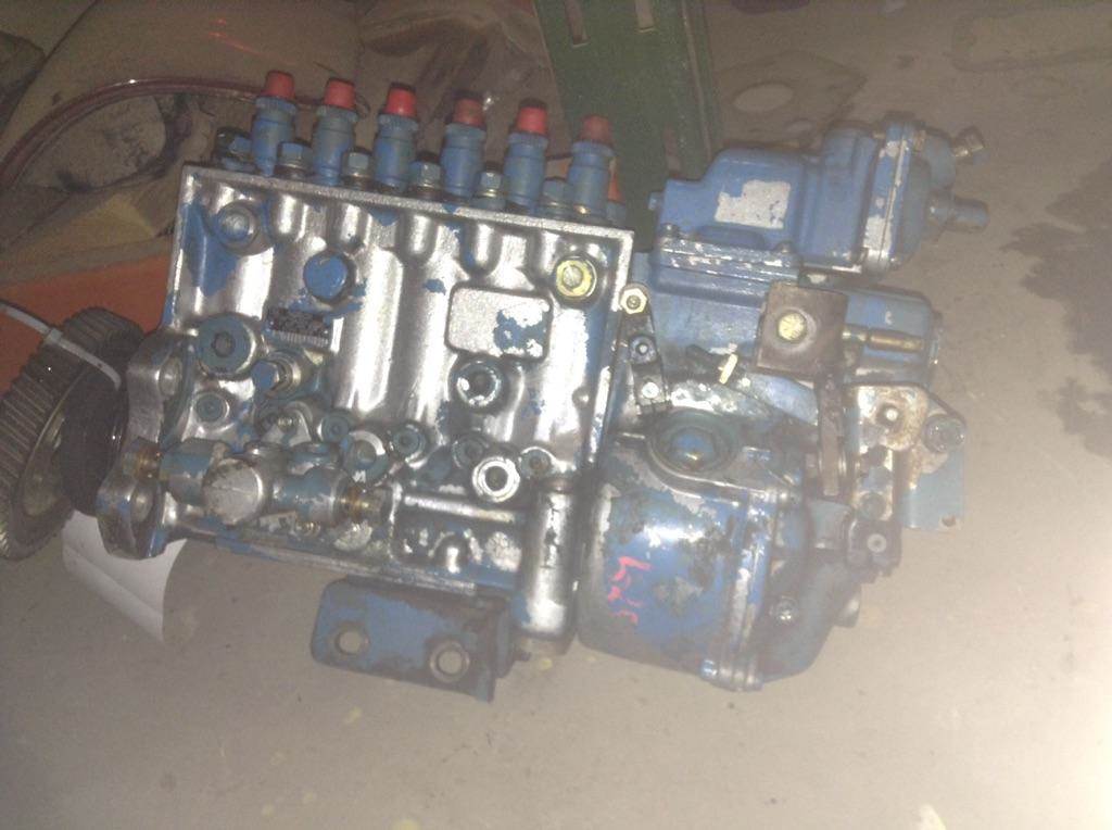 International DT466 Fuel Injection Pump for a 1995 INTERNATIONAL 4700