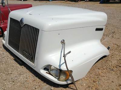 International 9100 Hood for a International 9100i For Sale ...