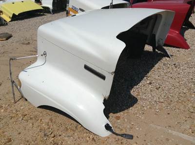 International 9100 Hood for a International 9100i For Sale ...