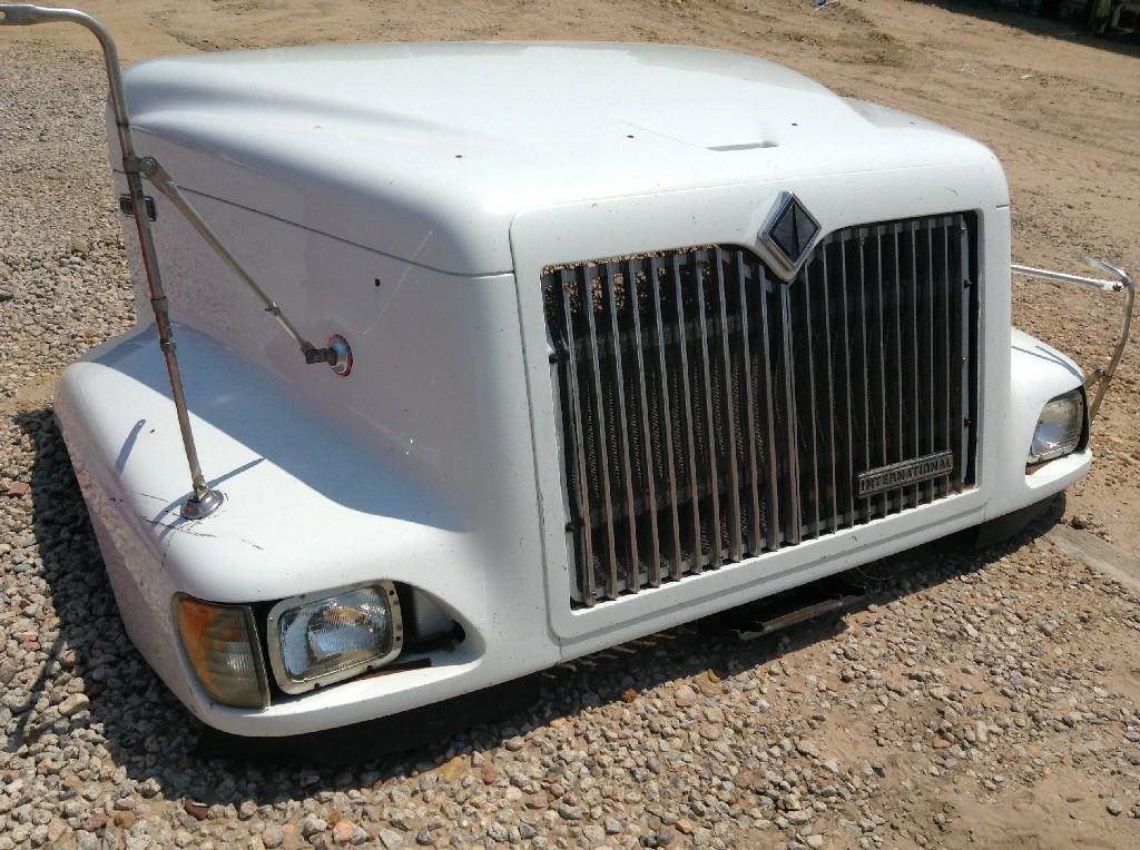 International 9100 Hood for a International 9100i For Sale ...