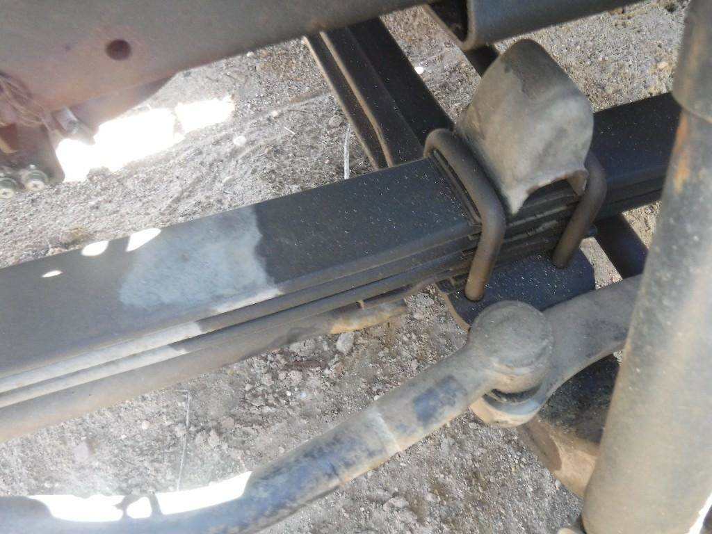 Isuzu NPR Front Leaf Spring for a 2004 GMC Medium W4500 For Sale