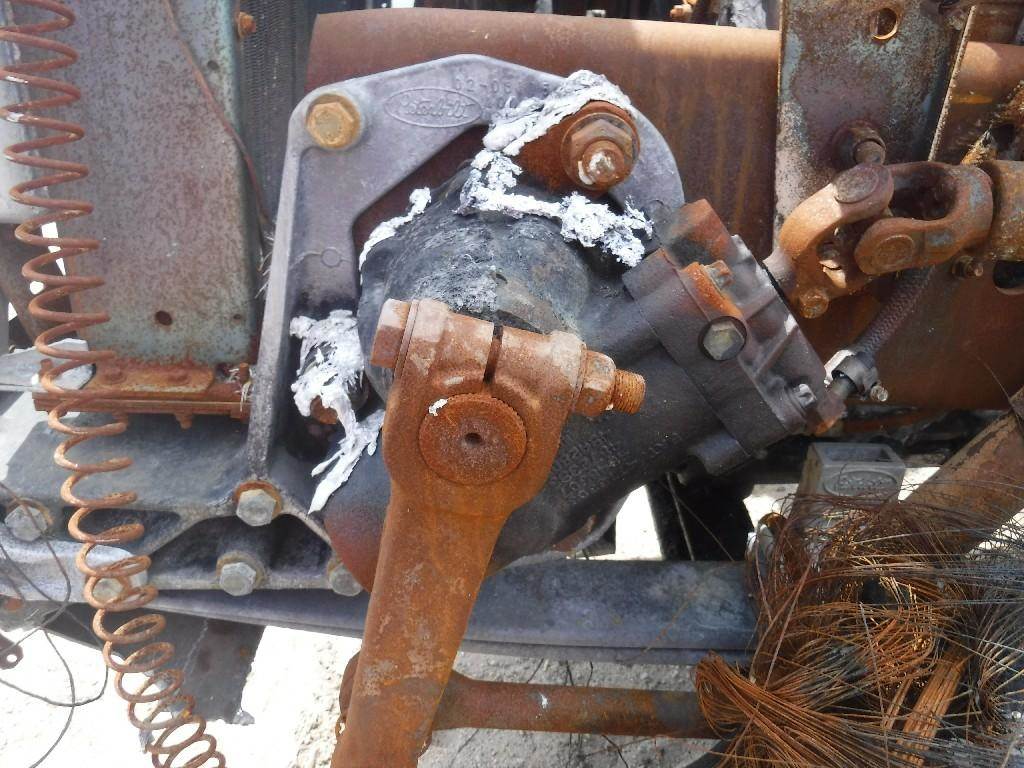 Peterbilt 379 Front Leaf Spring for a 2005 Peterbilt 378 / 379 For Sale