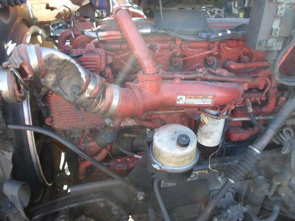 Kenworth T660 / T680 Power Steering Reservoir for a 2012 Kenworth T660