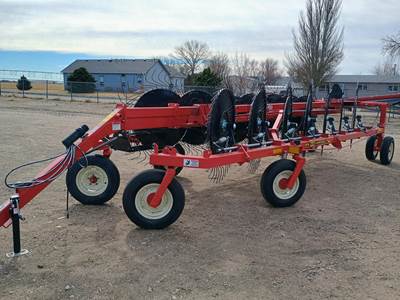 H&S HC5114 Hay Rake