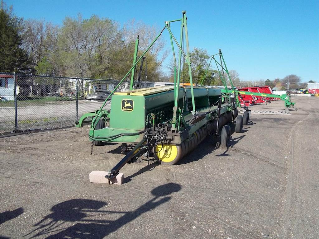 John Deere 9300 Drill