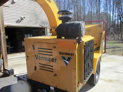 2015 Vermeer BC1000XL Towable Wood Chipper