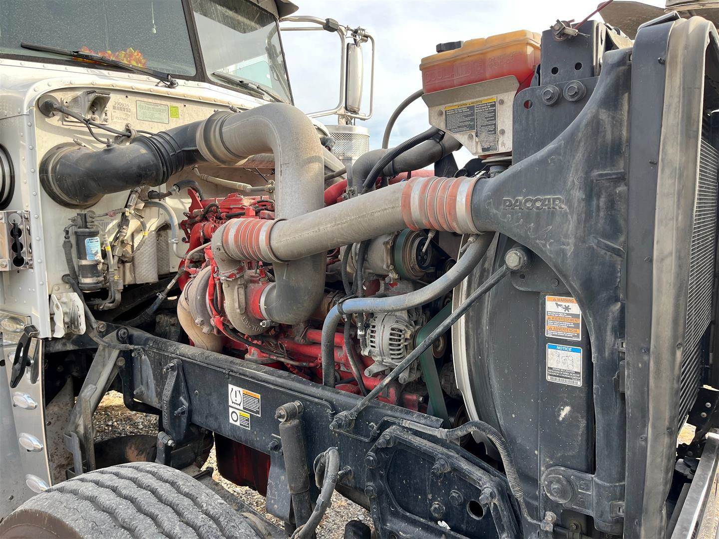 2017 Peterbilt 389 Sleeper Semi Truck For Sale Livingston, LA