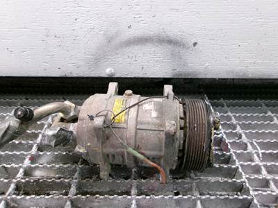 Seltec Diesel Engine AC Compressor OEM Part Model TM-16HS