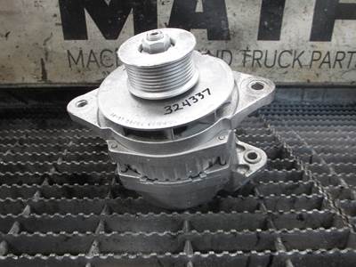 (GOOD USED) International T444E Alternator 3539918C1
