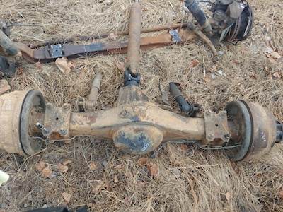 1994 Isuzu NPR Rear Axle Assembly