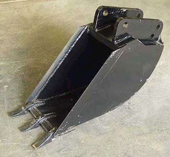 (NEW) - Ford 550, 555, 555B, 555C, 555D, 555E, 655, 655B, 655C, 655D, 655E 18'' Backhoe Bucket - PV456