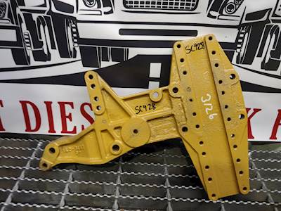 Caterpillar 3126 / C7 front accessory drive mount bracket Part# 142-8137