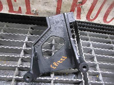 (GOOD USED) Cummins Diesel Engine Exhaust Gas Recirculation Mount Bracket Part# 4938213