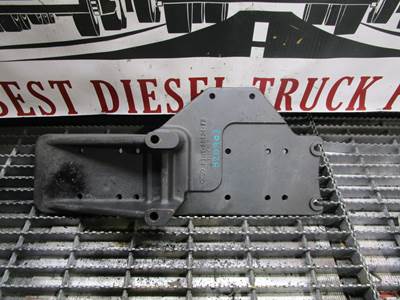 (Good Used Takeoff) Mounting Bracket for Caterpillar Diesel Engine in Ford Truck Part# F7HT-8B624-FB
