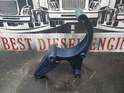 2000 international DT466E Diesel Engine Alternator Mounting Bracket P# 1822041C1