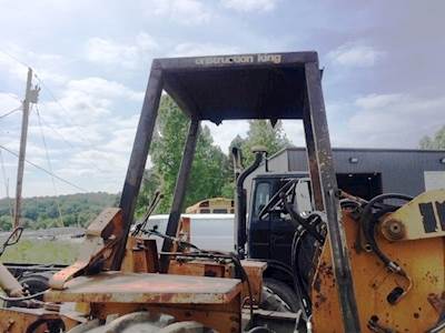 1974 Case 680E ROPS Roll Over Protective Structure Canopy Cage Cab 