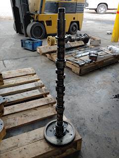 GM Detroit 4-71 4Cyl Diesel Engine Camshaft and Gear Part# 5121845