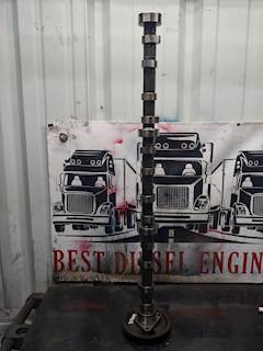 1986 International Harvester DT436 / DT466 Camshaft and Gear Part# 1675600C1