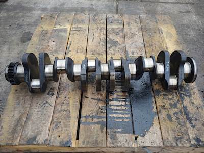 1999 Caterpillar 3176 Diesel Engine Crankshaft OEM Part# 9Y5706, Gear Part# 9Y3511