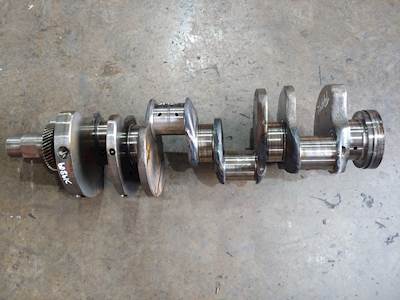 1996 International T444E Diesel Engine Crankshaft OEM Part# 1813200C3 9LR 346