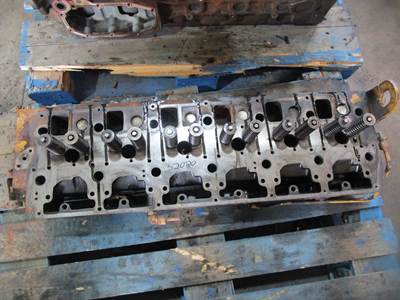 (GOOD USED) Caterpillar 3116 Diesel Engine Cylinder Head OEM-Part