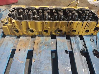 2000 Caterpillar 3126 Diesel Engine Cylinder Head OEM Part# 205-1270