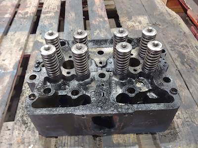 Good Cummins N14 855 Diesel Engine Cylinder Head OEM Part 3068516