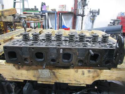 (GOOD USED) Nissan FD35T 4-Cylinder Diesel Engine Cylinder Head Stock# 323500