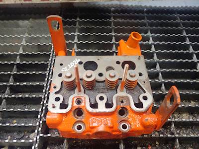 Perkins 2 cyl Non-Turbo Diesel Engine Cylinder Head Type: HB70582J