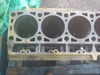 2004 Caterpillar C7 KAL Diesel Engine Block Part# 221-4479, 2214479 For ...