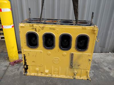 GM Detroit 4-71 4cyl Diesel Engine Block Part# 5111433