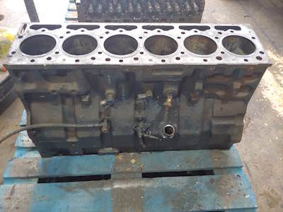 02 International DT466E Diesel Engine Block Part# 1830279C1