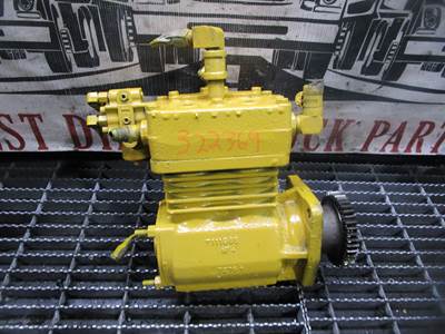 (GOOD USED) Bendix TU-FLO 550 Air Brake Compressor for Caterpillar Diesel Engine Cast# T111865