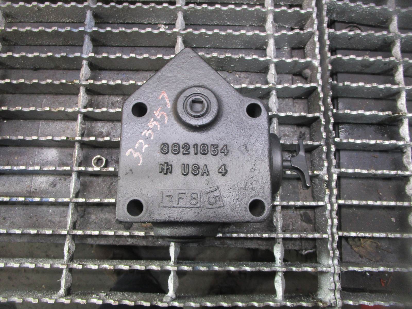 (GOOD USED) Cummins L10 Diesel Engine Block Heater OEMPart 3821854