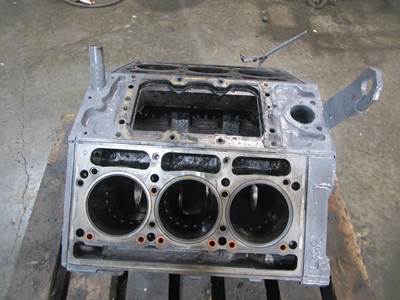 (GOOD USED) Detroit 6V92 Diesel Engine Block / Cylinder Block Part# 5101297