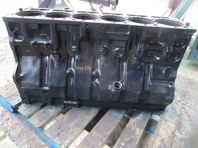 1998-2003 International DT466E Non-EGR Diesel Engine Block / Cylinder Block OEM-Part# 1830279C1