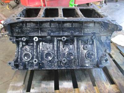 2004 2005 2006 International VT365 6.0L Diesel Engine Block 1838170C2 1838258C2
