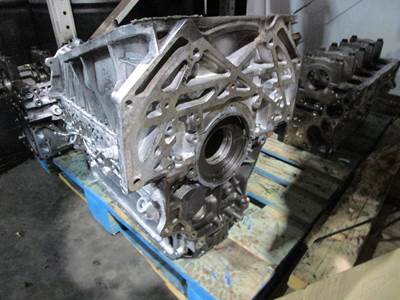 (GOOD USED) 2011 Isuzu 4JJ1 Diesel Engine Block / Cylinder Block OEM ...
