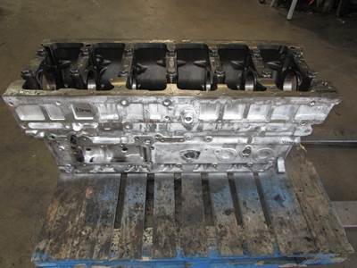 (Good Used Takeoff) 2007 Mercedes-Benz MBE 4000 / OM460LA Diesel Engine Cylinder Block P# A4600110101