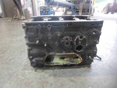 Nissan FD35T Diesel Engine 4-Cylinder Engine Block / Cylinder Block Part# FD35-001955T