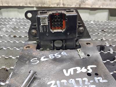 2006 International VT365 Diesel Engine EGR Control Module Part# 1844375C2
