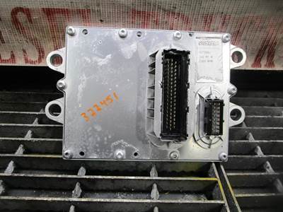 1998-2003 Mercedes-Benz OM906LA / MBE900 Diesel Engine ECM ECU Computer Part# 0004468440