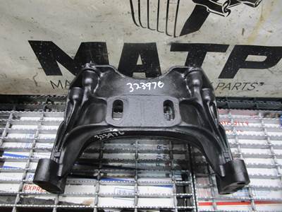 Detroit DD15 Engine Mount P#A4722231604