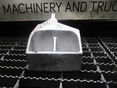 International Maxxforce DT Diesel Engine Air Compressor Support Bracket 1846013C1 OEM