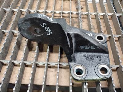 Caterpillar 3116 / 3126 Diesel Engine Motor Mount OEM PART# 15609800 GMC Truck