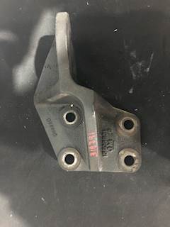 Caterpillar 3126 Diesel Engine Motor Mount OEM GM Part# 156609801